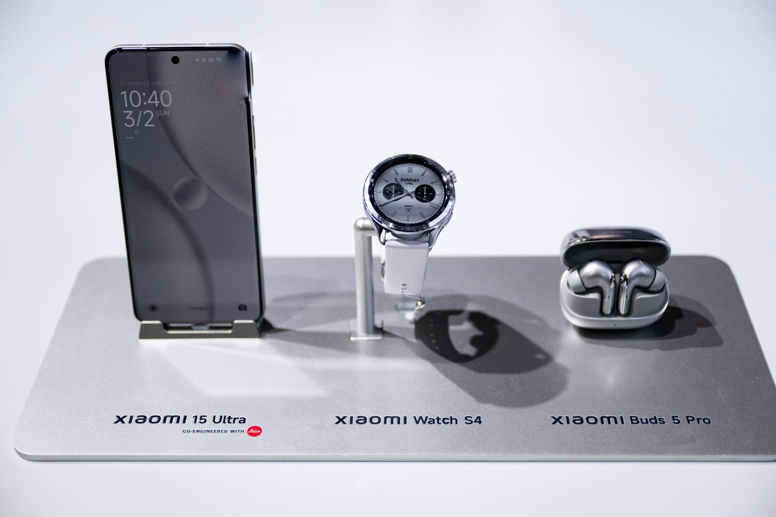 Xiaomi представляет Серию Xiaomi 15, выводя фотоискусство на новую вершину в мировом рынке.